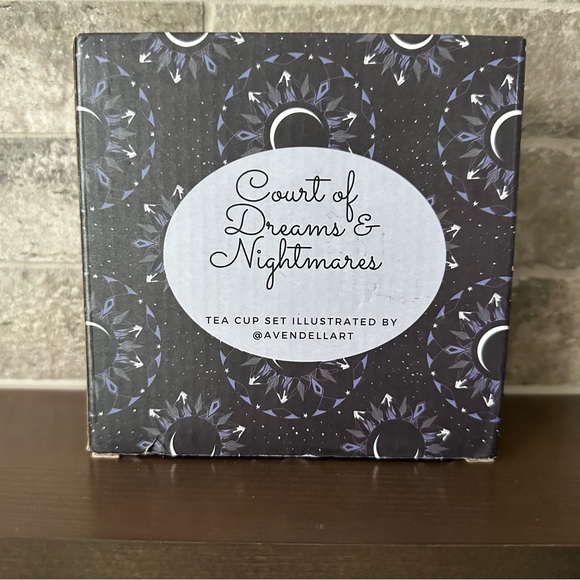 Court of Dreams & Nightmares Saucer Plate - Picture 6 of 8